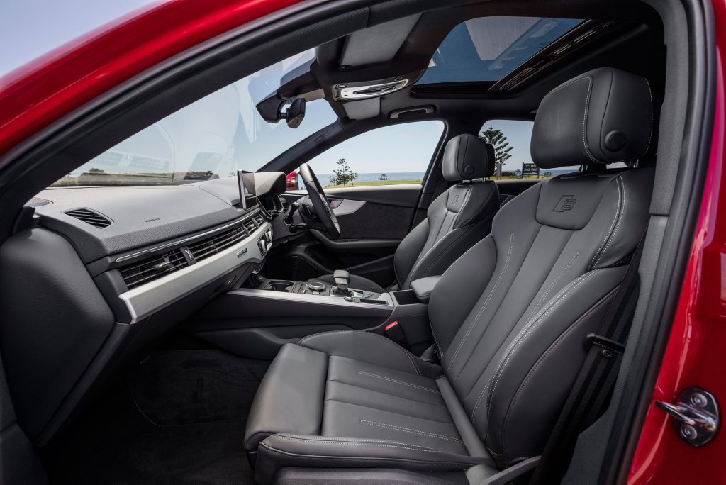 The 2016 Audi A4 2.0 TFSI quattro S tronic. The 2016 Audi A4 2.0 TFSI quattro S tronic.